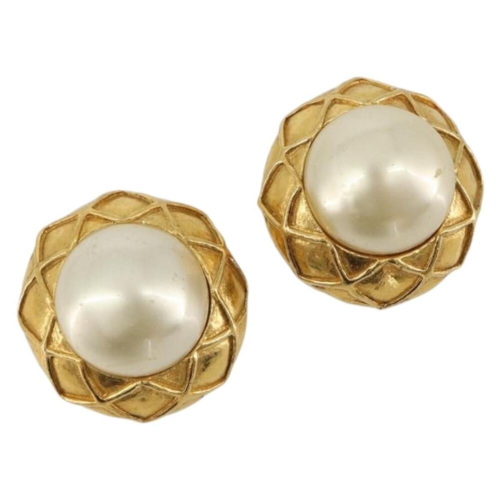Chanel CC Earring Gold